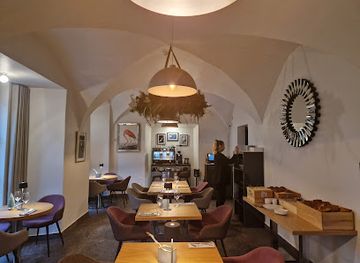 lithuania/kaunas/restaurant/arrivee