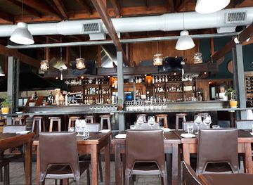 argentina/northern-patagonia/restaurant/mako-fuegos-y-vinos