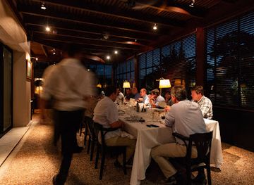 uruguay/colonia/restaurant/comarca-las-liebres-barrio-restaurant-hotel