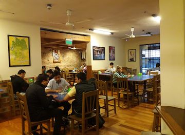 paraguay/asuncion/restaurant/bar-la-esquina