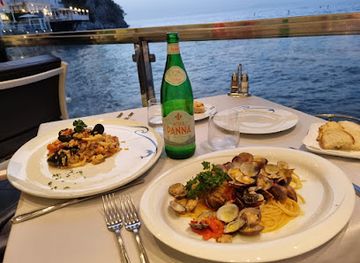 italy/sorrento/restaurant/bagni-delfino