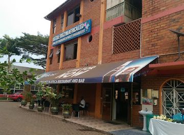 uganda/kigezi/restaurant/little-ritz-in-africa