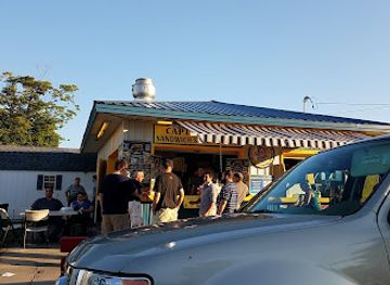 ohio/geneva-on-the-lake/restaurant/captain-gus