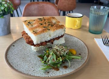 canada/annapolis-valley/restaurant/cumin-kitchen-and-drink