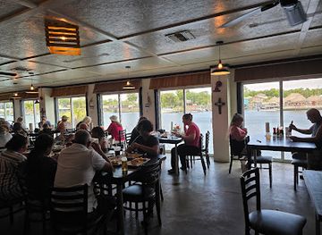 florida/nature-coast/restaurant/the-crab-plant