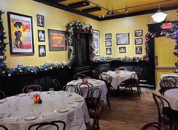 connecticut/greenwich/restaurant/louie-s-restaurant