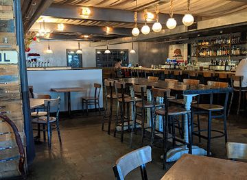 california/sacramento/restaurant/hook-and-ladder-manufacturing-company