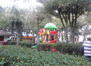 nicaragua/matagalpa-highlands/restaurant/ruben-dario-park