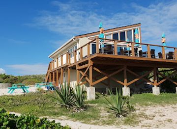 turks-and-caicos-islands/middle-caicos/restaurant/mudjin-bar-grill