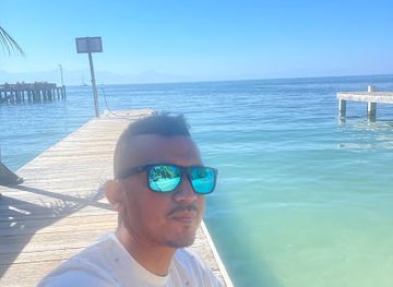 honduras/utila/restaurant/the-cafe-on-utila-at-hotel-utila