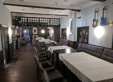 ukraine/chernivtsi/restaurant/floraclub-florapark