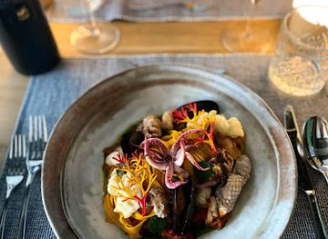 poland/poznan/lazarz/restaurant/oregano-and-wine