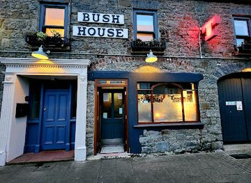 united-kingdom/giant's-causeway/restaurant/the-bush-house-bar