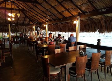 curacao/st-joris-bay/restaurant/the-grill-king