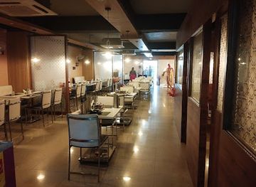 india/andhra-pradesh/restaurant/vijayawada-s-raju-gari-ruchulu