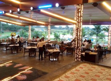 nigeria/gashaka-gumti-national-park/restaurant/michael-garden-restaurant