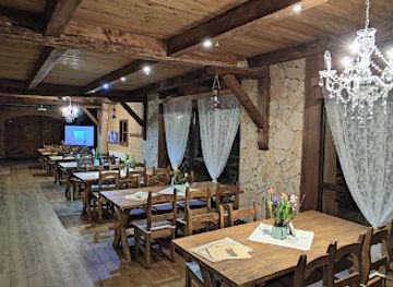 slovakia/dolina/restaurant/salas-zbojska-zbojnicky-dvor