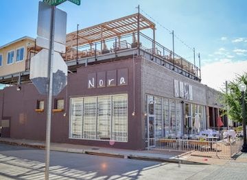 texas/dallas/bishop-arts-district/restaurant/nora-restaurant-and-bar