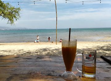 timor-leste/dili-beaches/restaurant/caz-bar