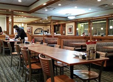 nebraska/kearney/restaurant/perkins-restaurant-bakery