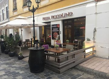 hungary/gyor/restaurant/pizza-piccolino
