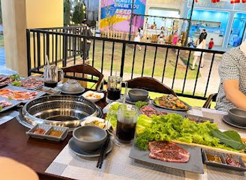 vietnam/vung-tau/back-beach/restaurant/petit-bbq-vung-tau-grill-food-beer