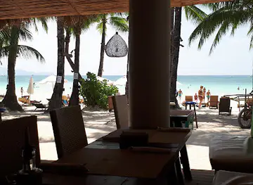 Aplaya the Beach Bar & Italian Food