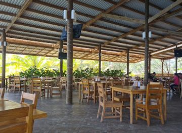 honduras/bay-islands/restaurant/snapper-s-restaurant
