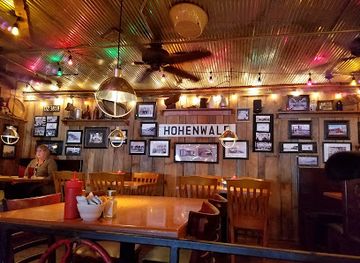 tennessee/duck-river-valley/restaurant/junkyard-dog-steakhouse