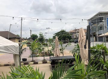 nigeria/uyo/ewet-housing-estate/restaurant/the-outback-grill