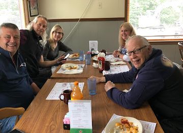 maine/camden/restaurant/offshore-restaurant