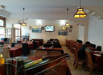 india/ladakh/restaurant/apple-tree-restaurant-german-bakery