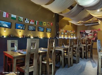 malaysia/kuching/restaurant/razzmatazz-living-it