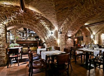 lithuania/kaunas/restaurant/avilys