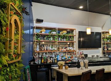 california/long-beach/restaurant/kin-long-beach-kitchen