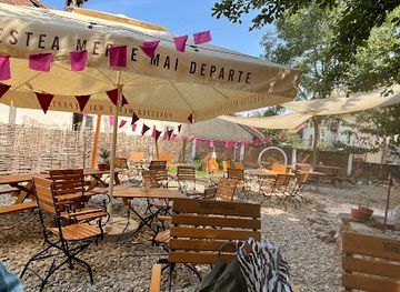 romania/sighisoara-area/restaurant/refresh