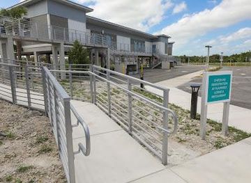 florida/key-largo/restaurant/flamingo-lodge-and-restaurant-everglades