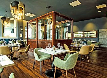 united-kingdom/belfast/restaurant/the-wolff-grill-restaurant