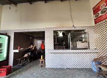 tanzania/stone-town/restaurant/kombo-mix