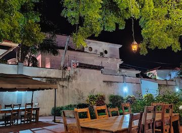 tanzania/central-zone/restaurant/toranj