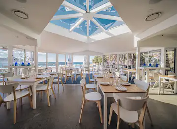 Avoca Beach House Restaurant & Bar