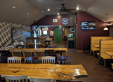indiana/southern-indiana/restaurant/pints-union