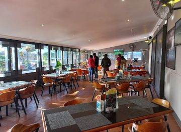 south-africa/pretoria/silver-lakes/restaurant/food-factory-silverlakes