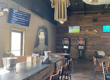 west-virginia/hatfield-mccoy-mountains/restaurant/the-broken-axle
