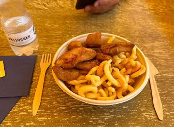 switzerland/geneva/restaurant/lake-house