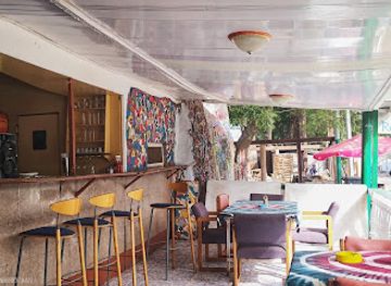 the-gambia/bakau/restaurant/saffie-j-s-bar-and-restaurant