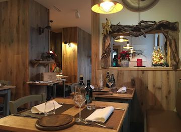 slovenia/upper-carniola/restaurant/restaurant-tale-of-us