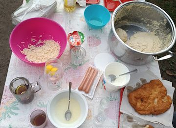 hungary/lake-balaton/restaurant/langos-12-bt