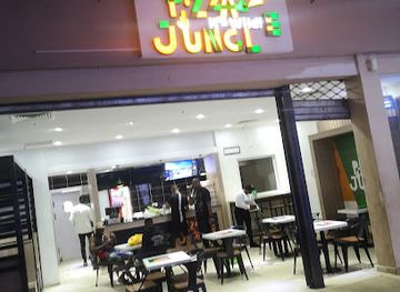 nigeria/onitsha/restaurant/pizza-jungle