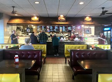 iowa/fort-dodge/restaurant/tom-thumb-drive-in